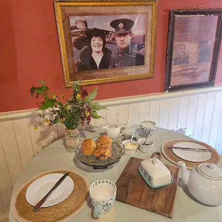 Kitty Kiernan's Self Catering Thatch Semesterbostad *